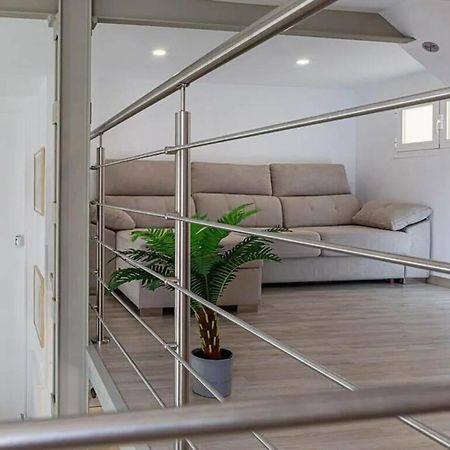 2Bedroom Duplex In Hortaleza Near Metro Madrid Exterior foto