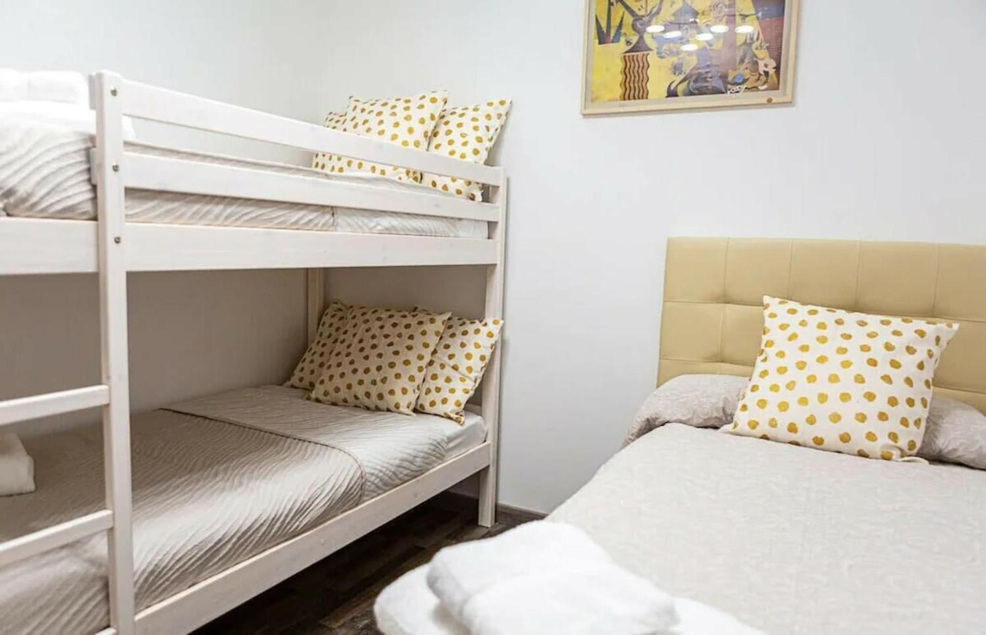 2Bedroom Duplex In Hortaleza Near Metro Madrid Exterior foto