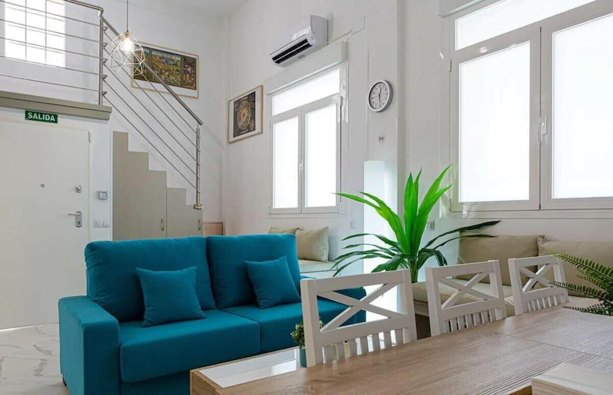 2Bedroom Duplex In Hortaleza Near Metro Madrid Exterior foto
